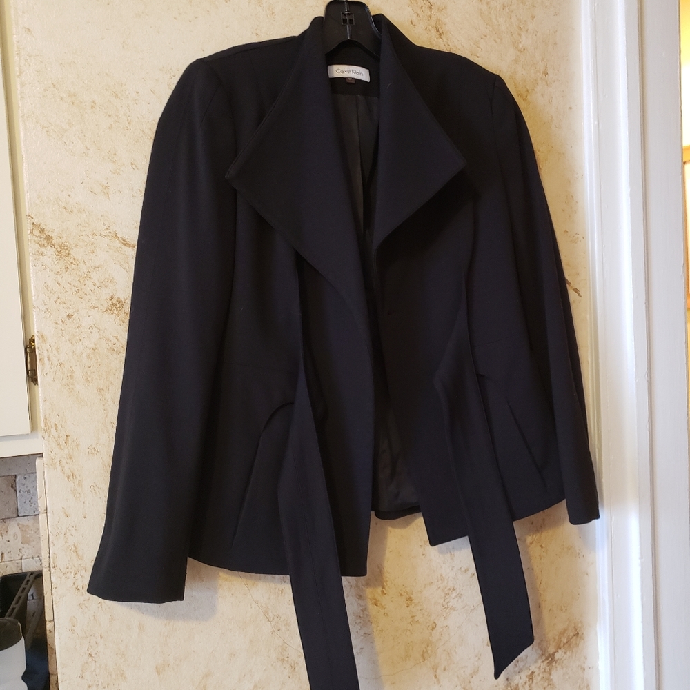 Calvin Klien tie front wrap jacket black